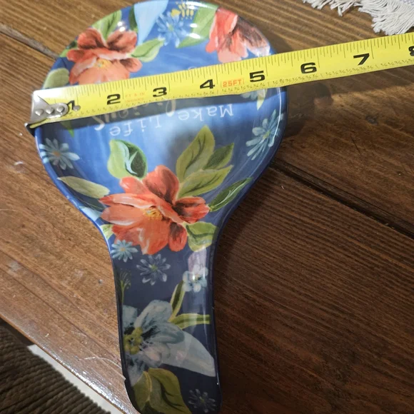 The Pioneer Woman Blue and Red Floral Spoon Rest - Picture 5 of 5